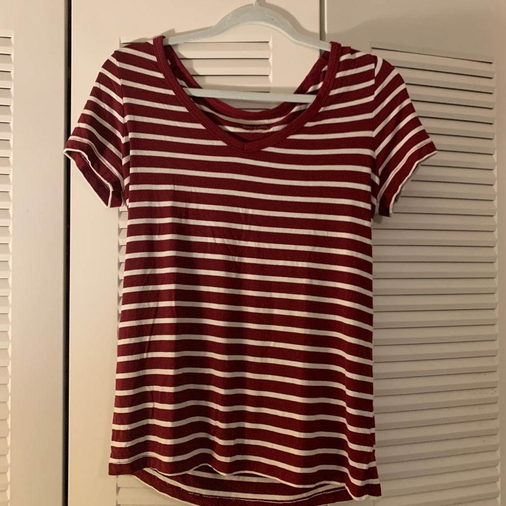 SUPER soft ladies v neck